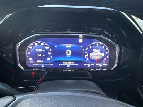 Used 2022 Chevrolet Silverado 1500 ZR2 w/ Technology Package image 39