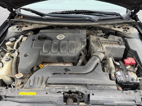 Used 2011 Nissan Altima 2.5 S w/ Special Edition Pkg FWD image 31