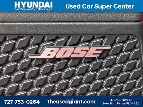 Used 2024 Hyundai Elantra Limited image 32