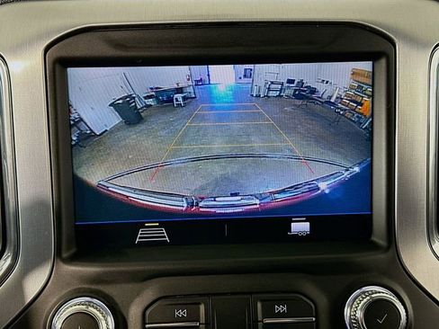 Used 2021 GMC Sierra 1500 Elevation image 32