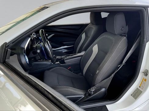 Used 2018 Chevrolet Camaro LT RWD image 18