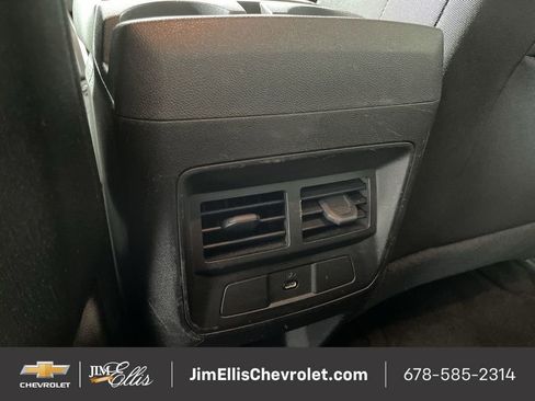 Certified 2023 Chevrolet Colorado LT w/ LT Convenience Package image 21