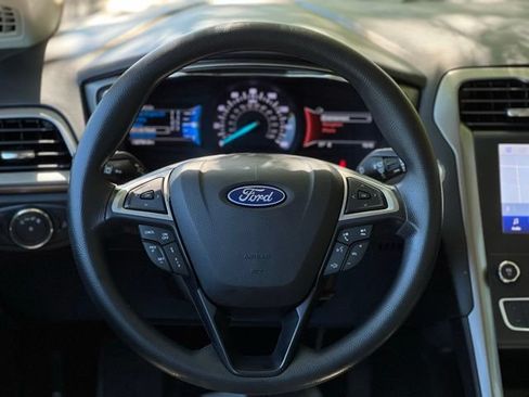 Used 2020 Ford Fusion S FWD image 32