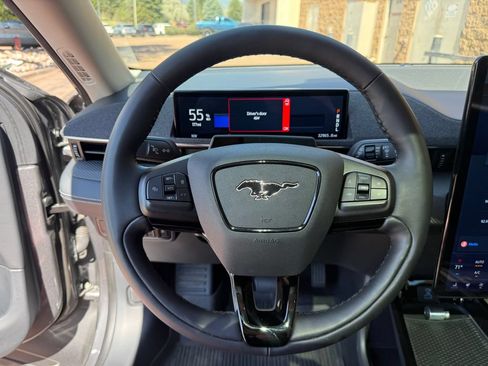 Used 2023 Ford Mustang Mach-E Premium AWD/4WD image 15