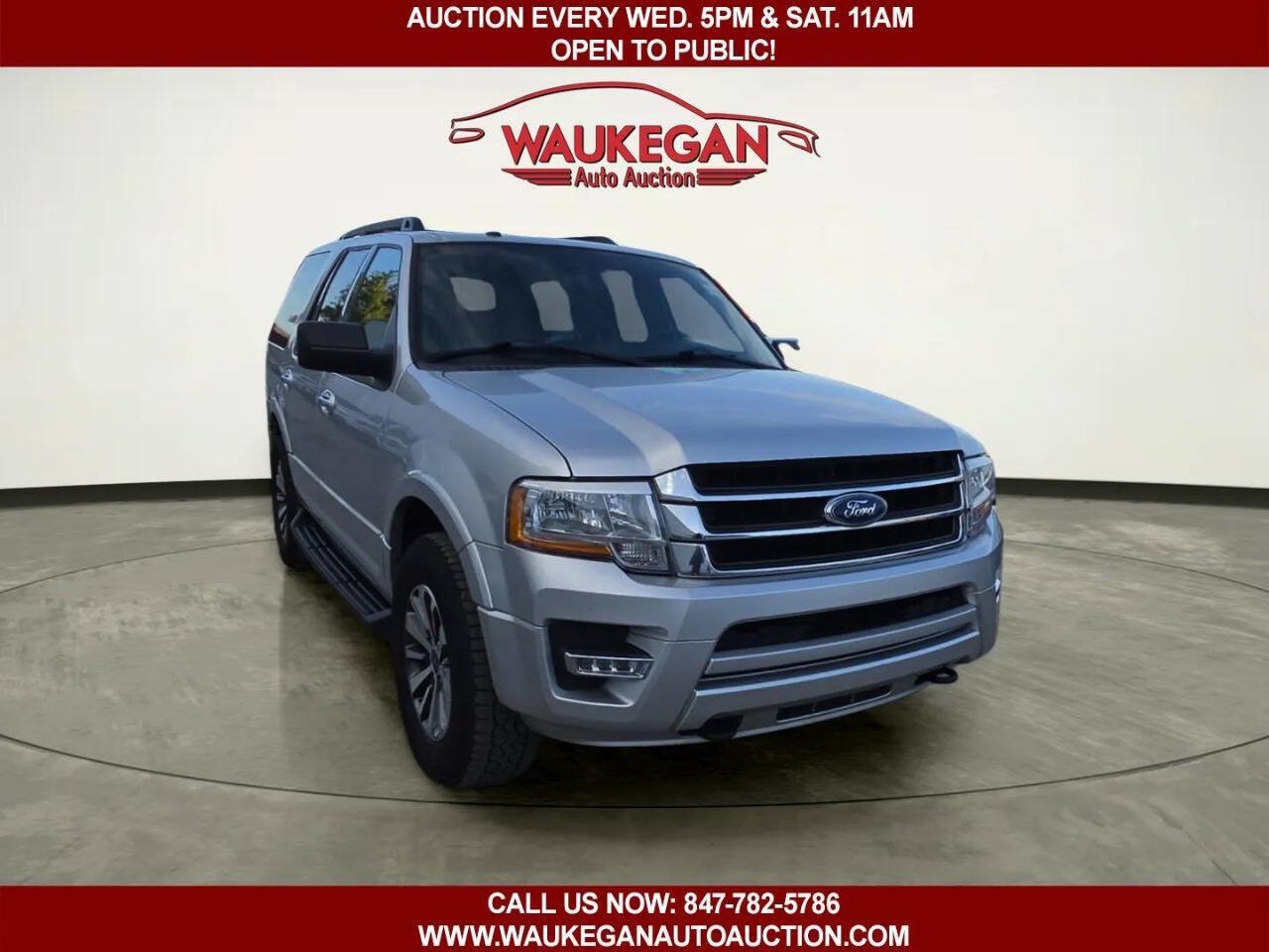 Used 2017 Ford Expedition XLT AWD/4WD image 3