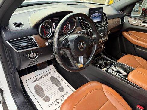 Used 2019 Mercedes-Benz GLS 450 4MATIC w/ Premium 1 Package image 13