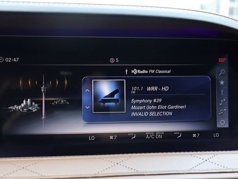 Used 2018 Mercedes-Benz S 560 4MATIC Sedan image 28