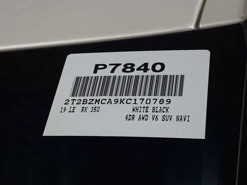 Used 2019 Lexus RX 350 AWD w/ Navigation Package image 38