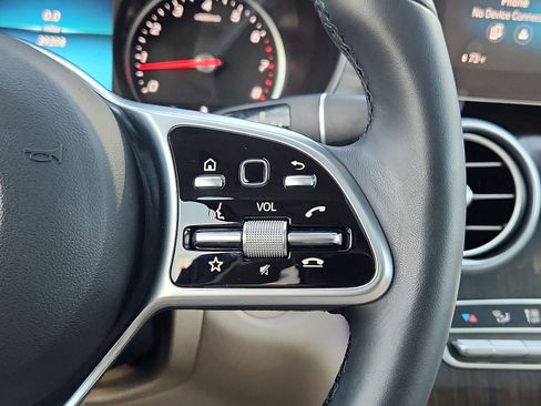 Used 2021 Mercedes-Benz GLC 300 4MATIC image 18