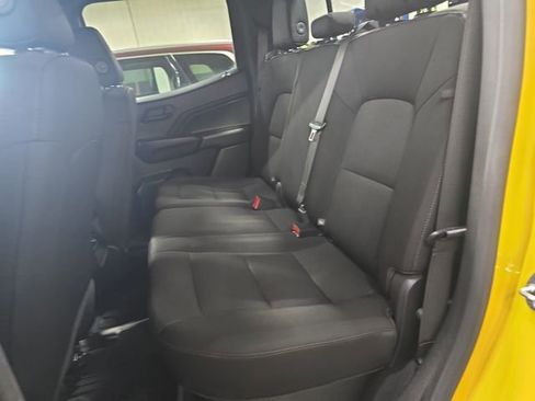 Used 2023 Chevrolet Colorado Trail Boss w/ Technology Package image 17