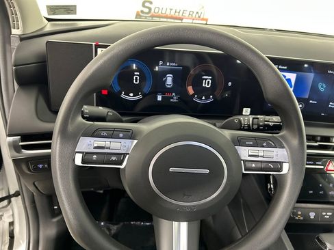 Used 2026 Hyundai Tucson SEL image 13