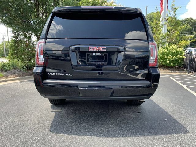 Used 2016 GMC Yukon XL SLT w/ Premium Edition AWD/4WD image 7