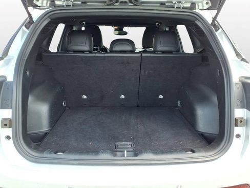 Used 2025 Jeep Compass Trailhawk AWD/4WD image 10