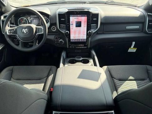 New 2026 RAM 1500 Big Horn AWD/4WD image 32