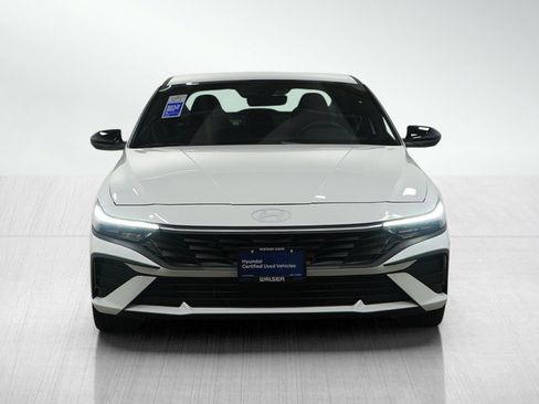 Certified 2025 Hyundai Elantra SEL w/ Cargo Package image 8