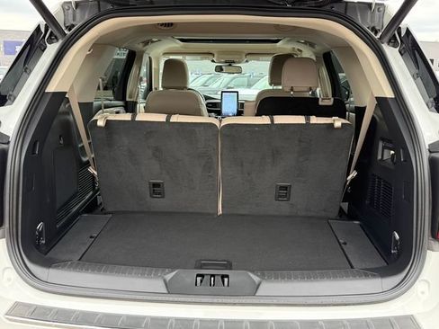 Certified 2023 Ford Explorer Limited w/ Limited Technology Package AWD/4WD image 29
