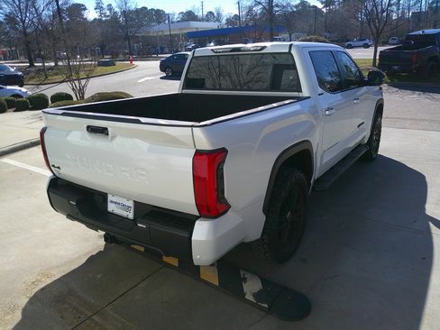 Used 2024 Toyota Tundra Limited image 13