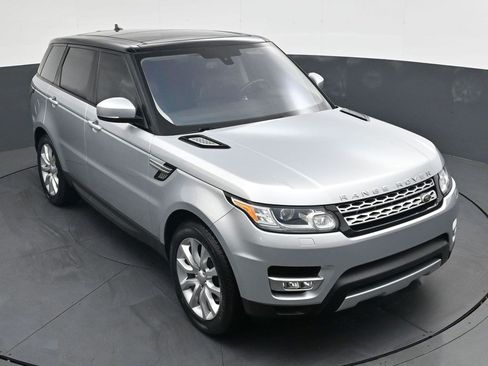 Used 2016 Land Rover Range Rover Sport HSE AWD/4WD image 19