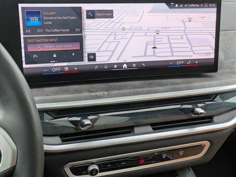 Used 2025 BMW X7 xDrive40i w/ M Sport Package AWD/4WD image 10