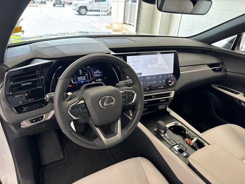 New 2026 Lexus RX 350 Premium AWD/4WD image 17
