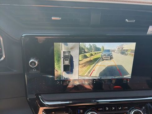 Used 2024 GMC Sierra 1500 AT4 w/ AT4 Premium Package image 13