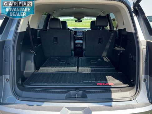 Used 2021 GMC Acadia Denali w/ Denali Technology Package FWD image 23
