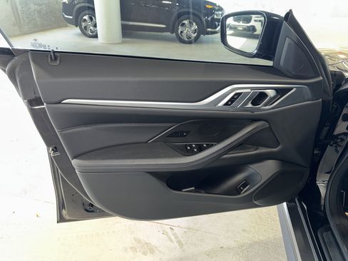 Certified 2023 BMW i4 eDrive35 image 33