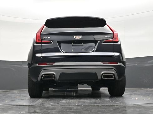 Used 2023 Cadillac XT4 Premium Luxury FWD image 24
