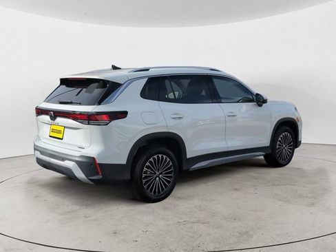 New 2025 Volkswagen Tiguan S AWD/4WD image 6