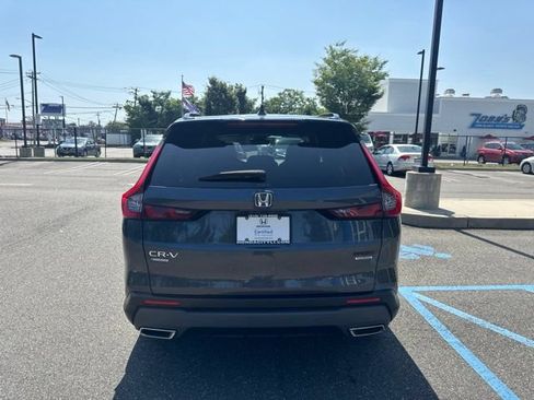 Used 2023 Honda CR-V Sport Touring image 7