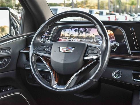 Used 2021 Cadillac Escalade Premium Luxury w/ Driver Assist Tech Package image 14