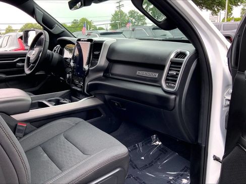 Certified 2025 RAM 1500 Big Horn AWD/4WD image 15