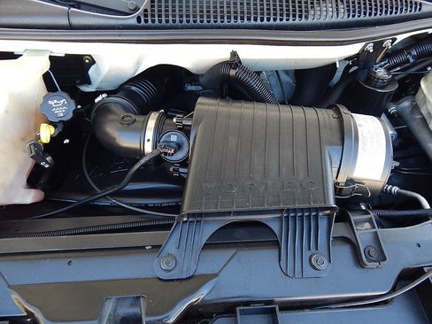 Used 2005 Chevrolet Express 1500 image 33