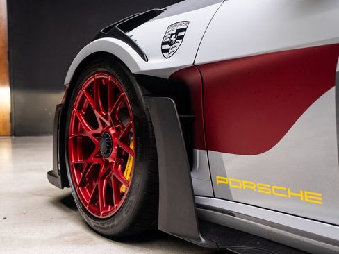 Used 2023 Porsche 911 GT3 RS RWD image 40