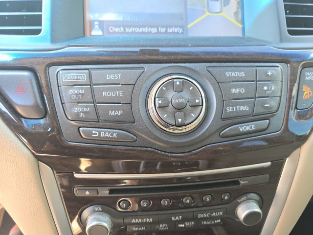 Used 2015 Nissan Pathfinder Platinum FWD image 22