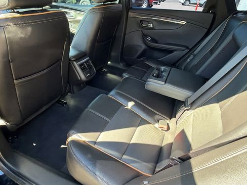 Used 2019 Chevrolet Impala Premier FWD image 17