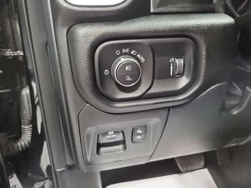 Used 2023 RAM 1500 Big Horn image 41