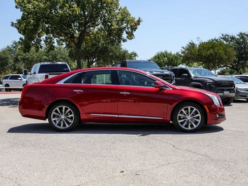 Used 2013 Cadillac XTS FWD image 5