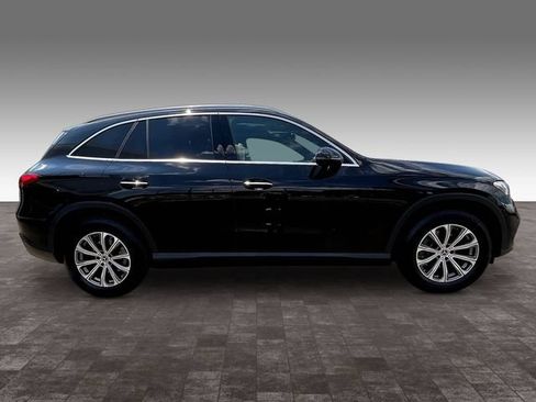 Used 2026 Mercedes-Benz GLC 300 4MATIC image 8