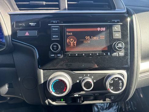 Used 2020 Honda Fit LX image 41