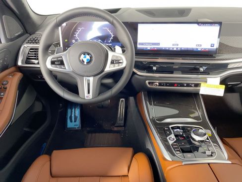 New 2026 BMW X5 M60i image 4