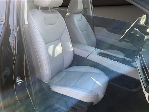 Certified 2025 Nissan Murano SV image 7