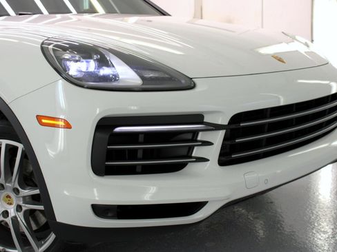 Used 2019 Porsche Cayenne image 22