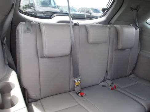 Used 2019 Toyota Highlander Limited AWD/4WD image 27