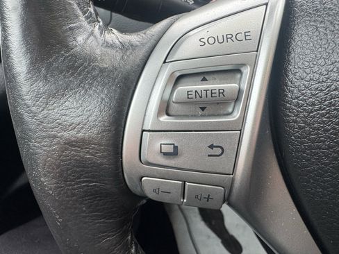 Used 2017 Nissan Altima 2.5 SL w/ Moonroof Package image 17