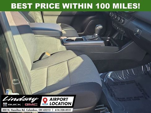 Used 2023 Toyota Tacoma TRD Off-Road image 26