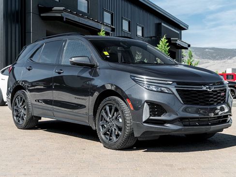Used 2022 Chevrolet Equinox RS w/ Infotainment Package AWD/4WD image 1