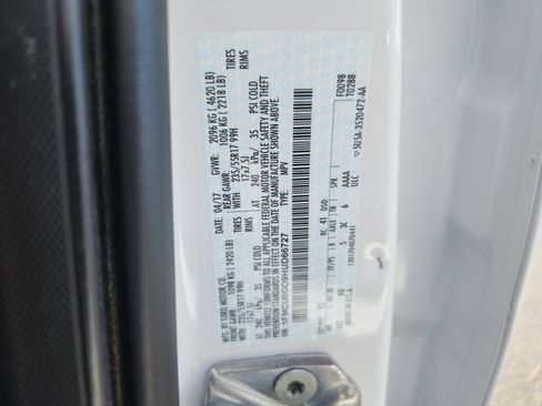 Used 2017 Ford Escape SE w/ Equipment Group 201A image 25