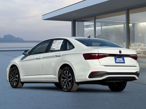 Used 2025 Volkswagen Jetta S image 6