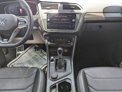 Used 2023 Volkswagen Tiguan SEL R-Line AWD/4WD image 23